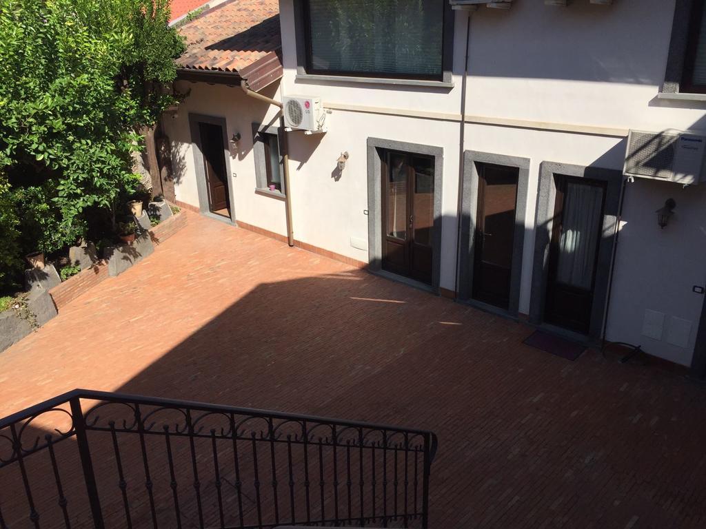 Domus Giuliae Trecastagni Exterior foto