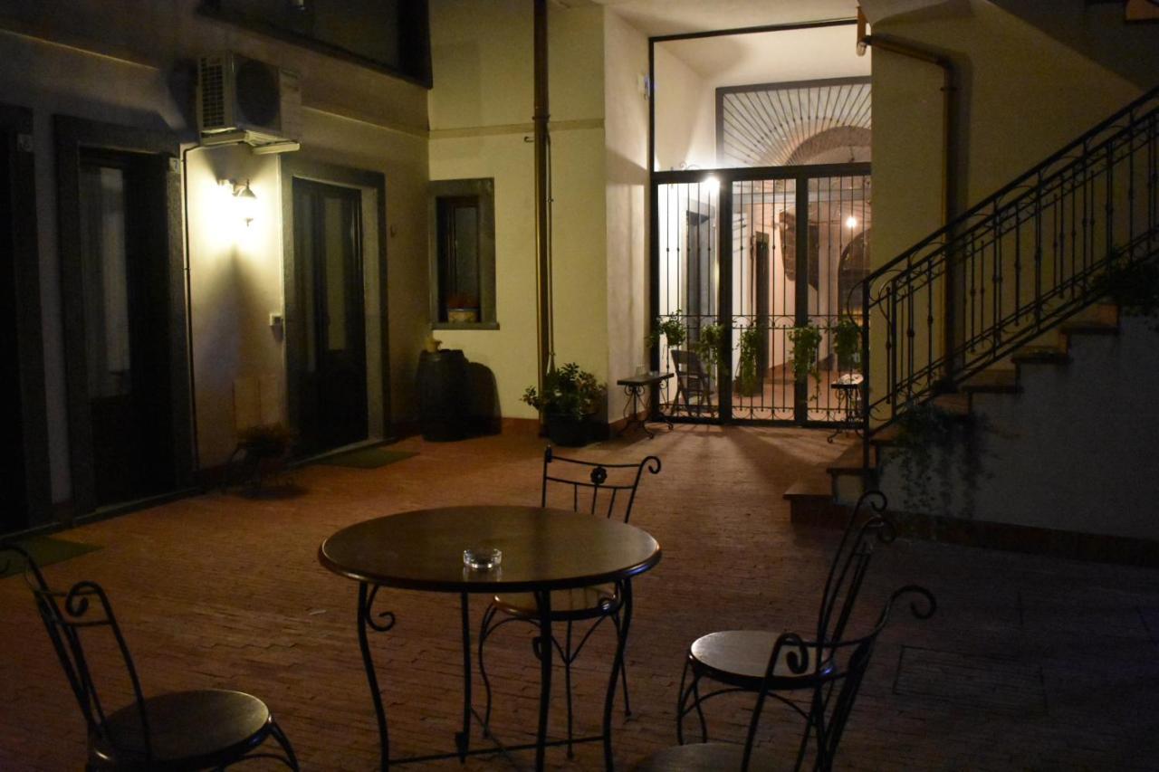 Domus Giuliae Trecastagni Exterior foto